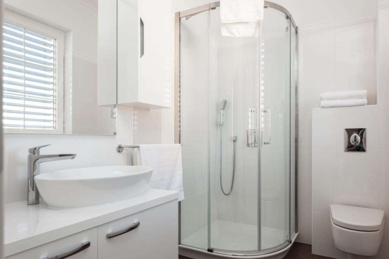 Deluxe Apartment Vila Carissa Malinska Buitenkant foto